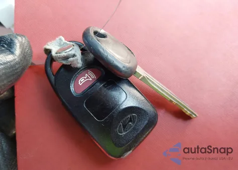 2017 Hyundai Elantra Se z USA, uszkodzony, nr VIN 5NPD74LF7HH167345